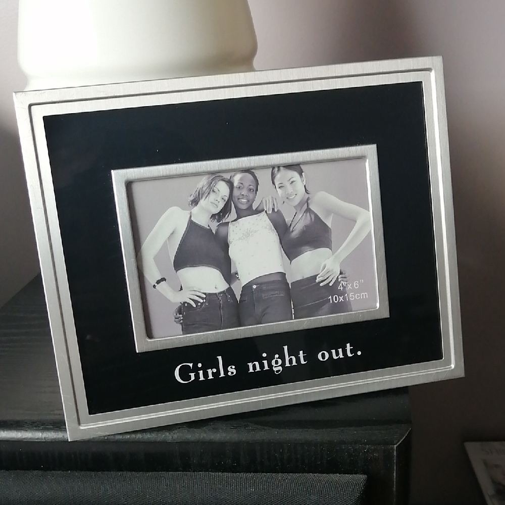 Black and Silver Photo Frame